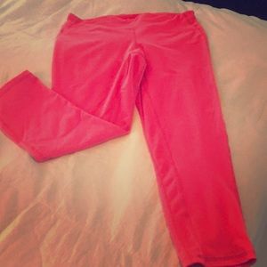Hot pink cropped work out pants. Lightly worn.